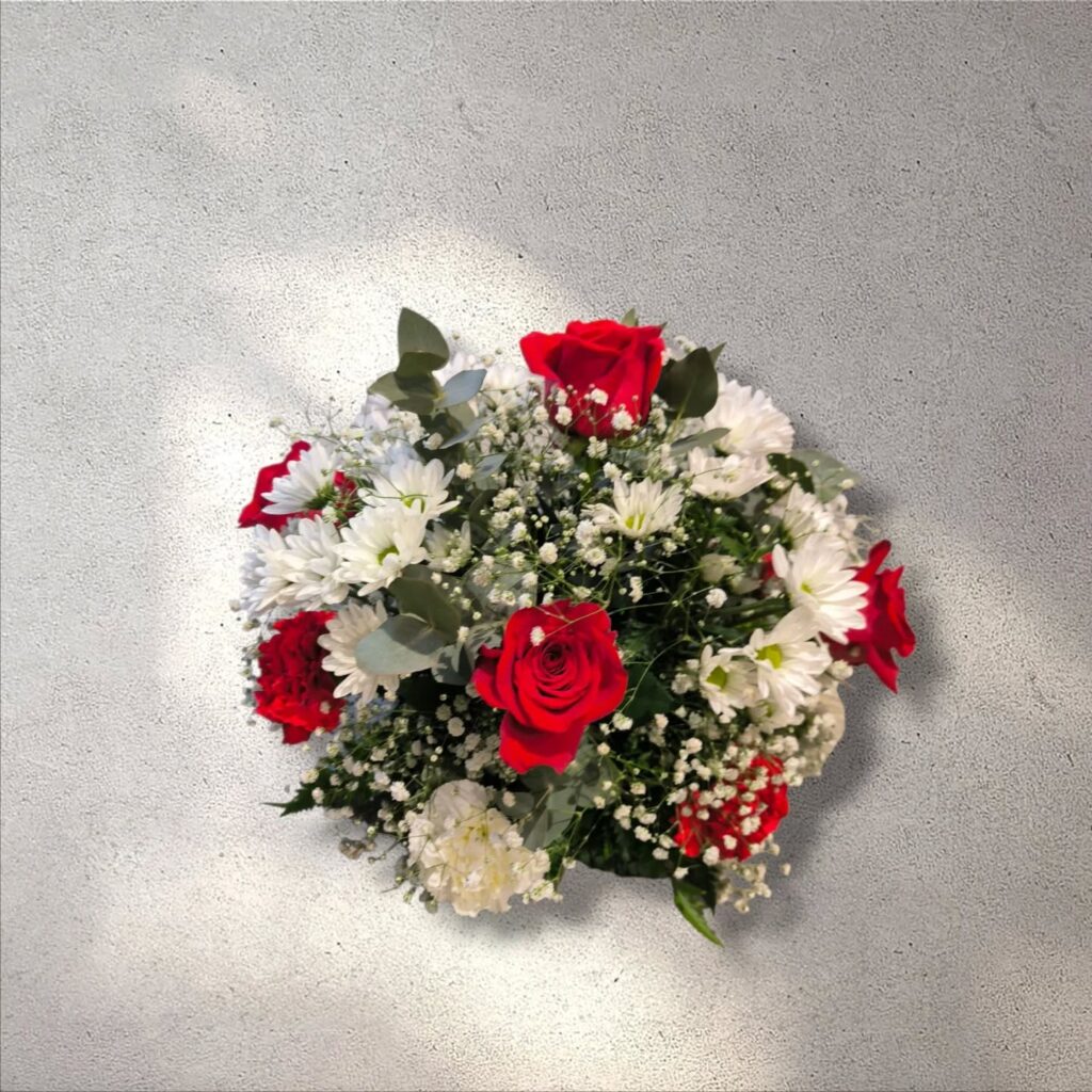 Instagram post from anga.plantasornamentales. This post is in position 10.